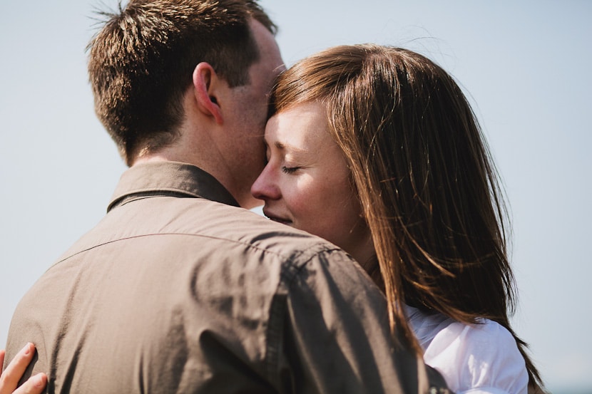 engagement portraits at cattle point victoria bc