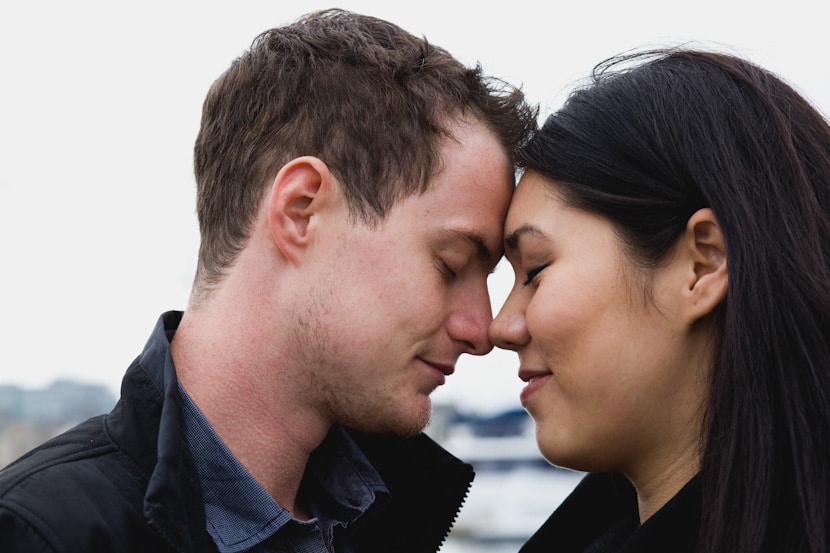 couple portrait photography in victoria bc inner harbour