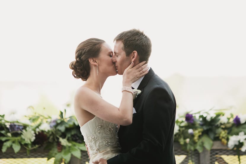 first kiss at victoria bc wedding ceremony