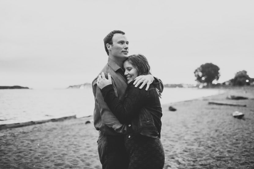 rainy engagement session at willows beach