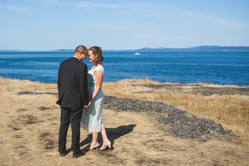 couple portraits at glencoe cove