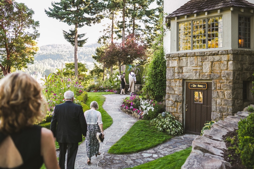 gulf islands wedding at hastings house