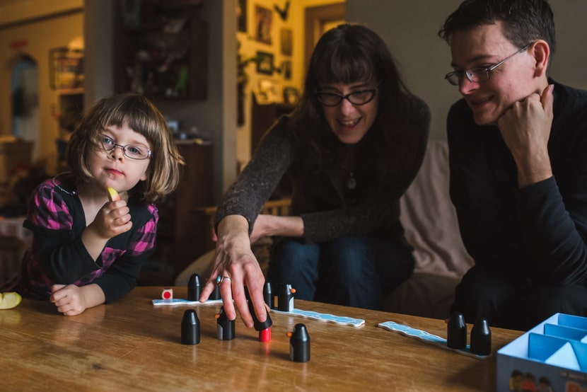 documentary family photography in Victoria, BC by Lara Eichhorn