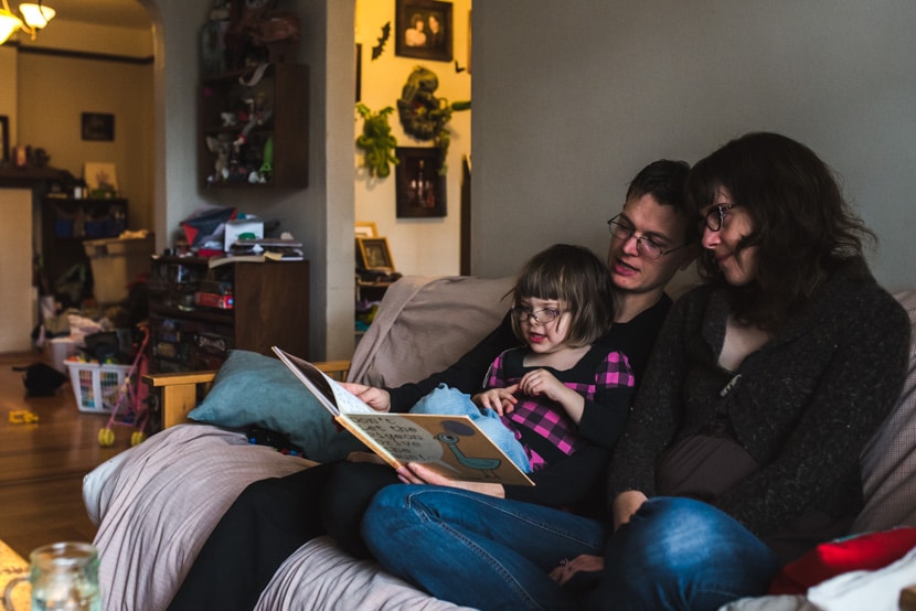 documentary family photography in Victoria, BC by Lara Eichhorn