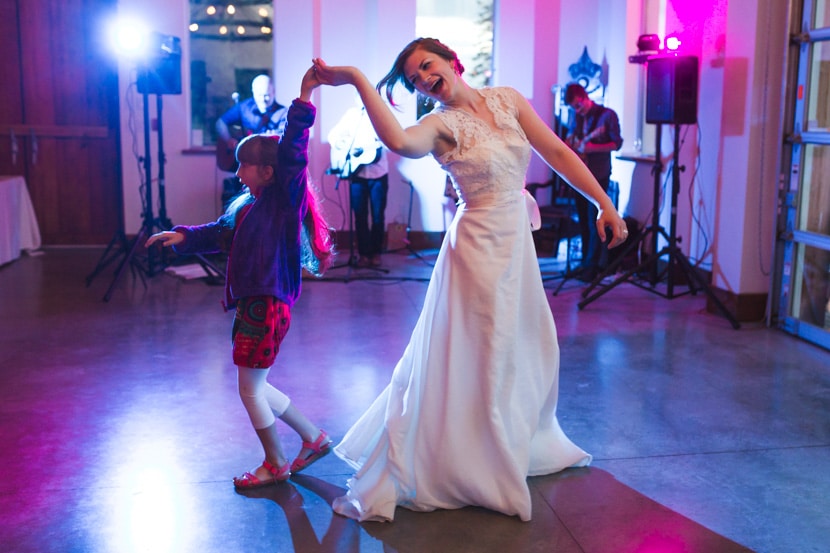 Sea Cider wedding, Lara Eichhorn Photography