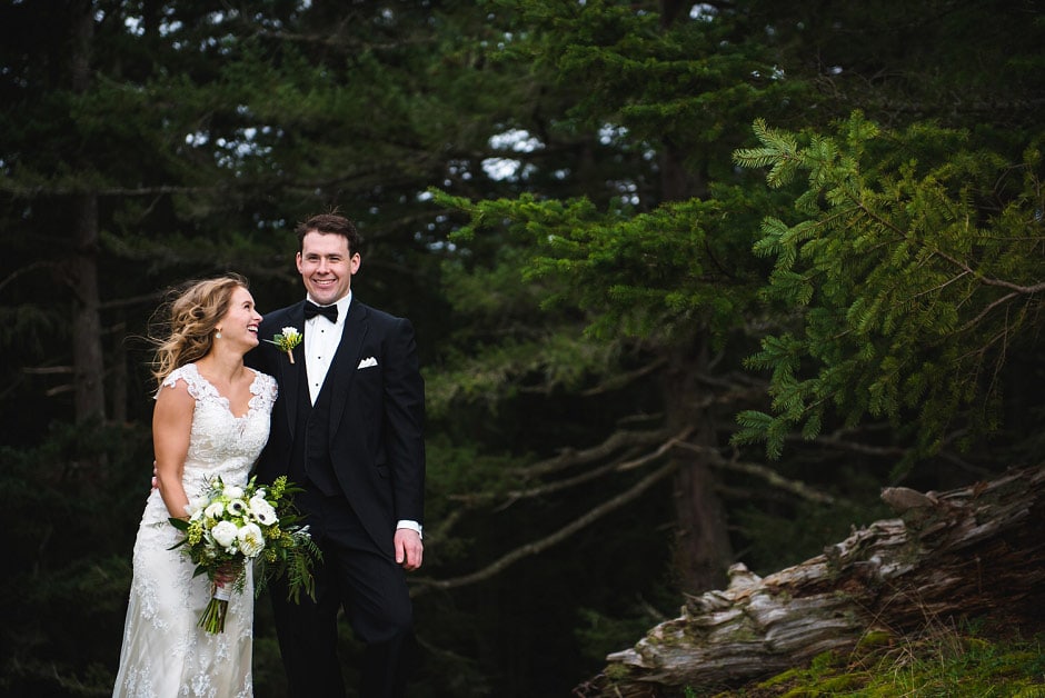 Galiano Inn Wedding by Lara Eichhorn Photography