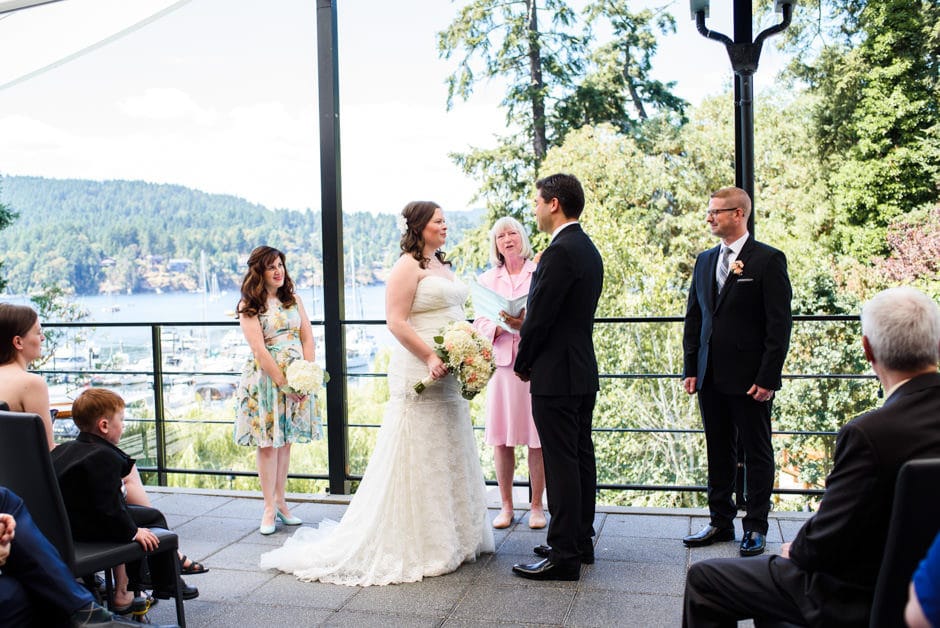 brentwood bay resort wedding ceremony